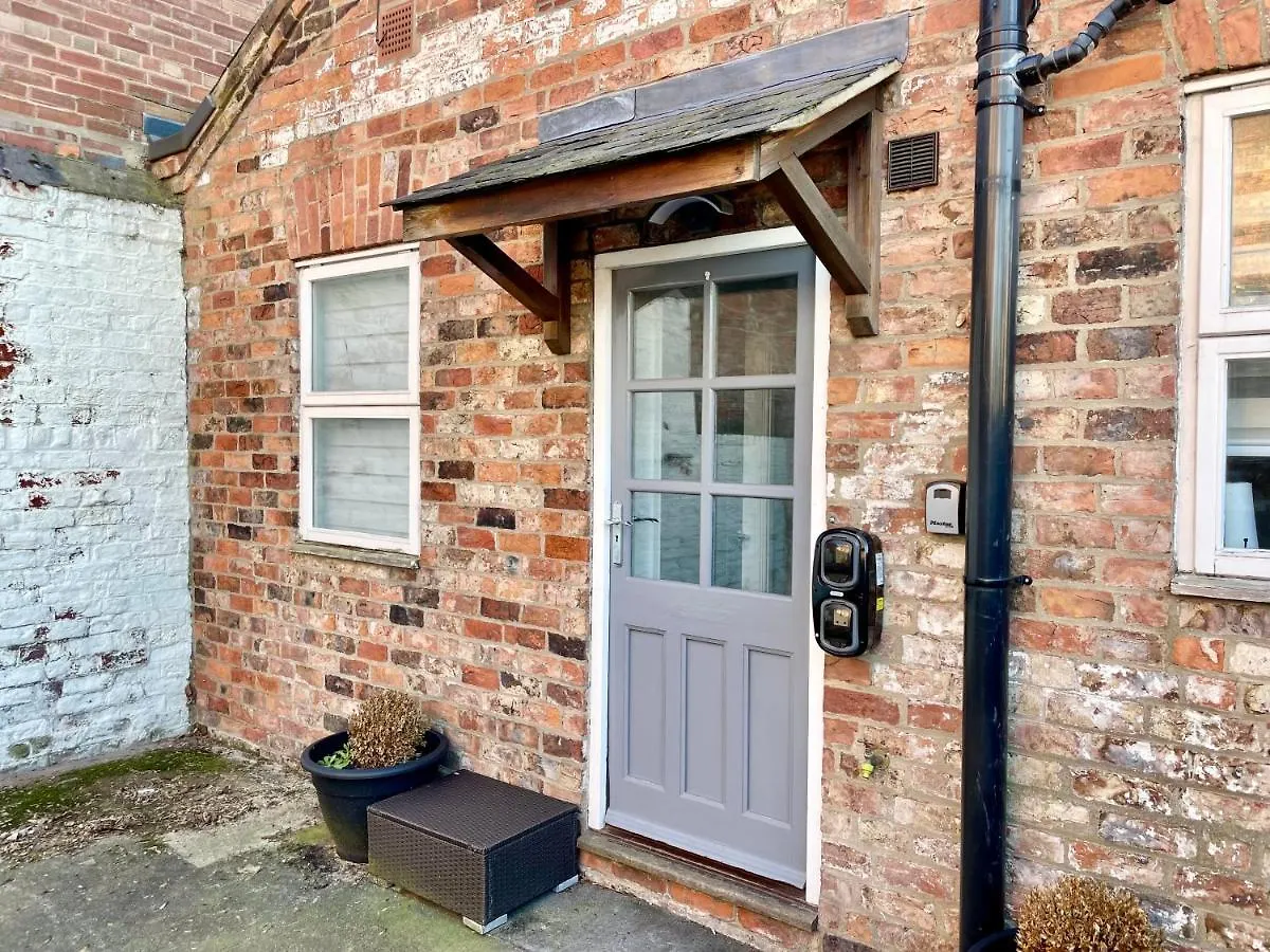 The Bungalow 1A Wenlock York